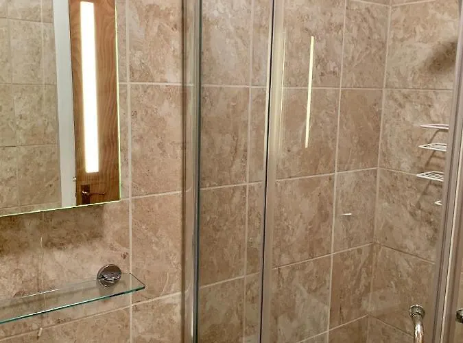 Brompton Flats * Scarborough