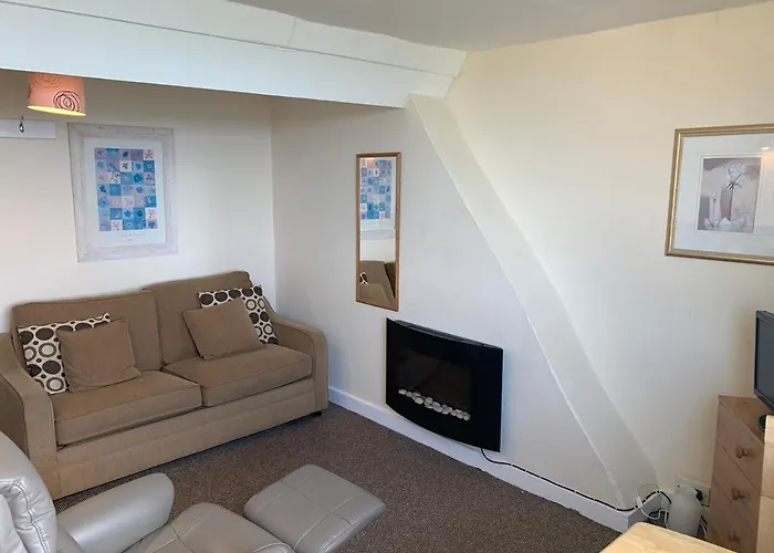 Brompton Flats * Scarborough